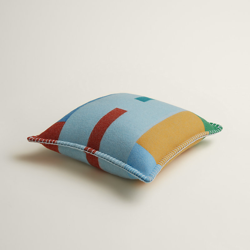 H Gourmand pillow - Blue | Hermès USA